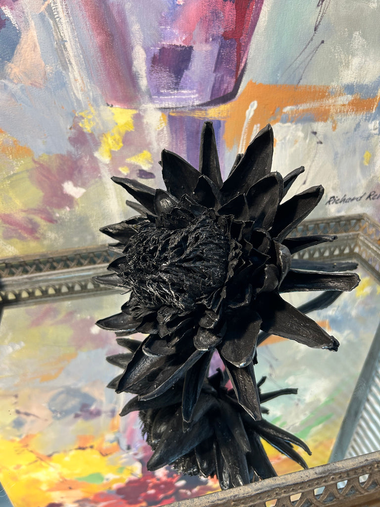 Forever Joy Artichoke Sculpture - Black Bloom - large
