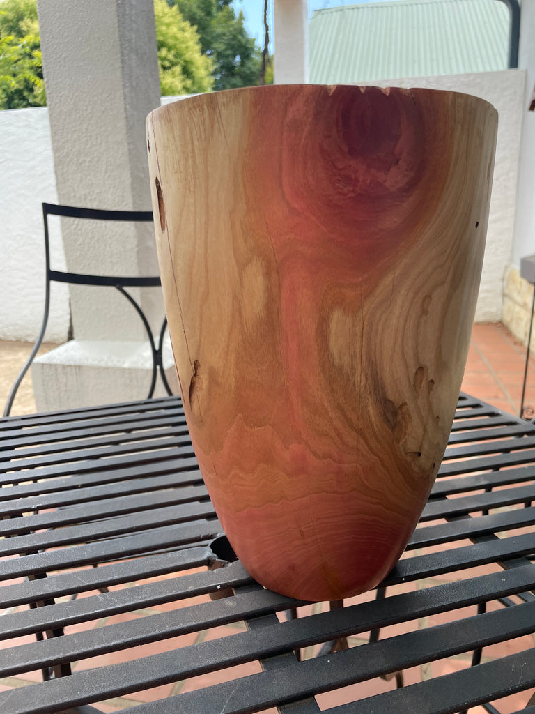 Natural Edge - Rooi Ivoor Vaas