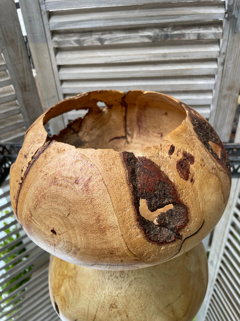 Natural Edge - Flambojant Bak