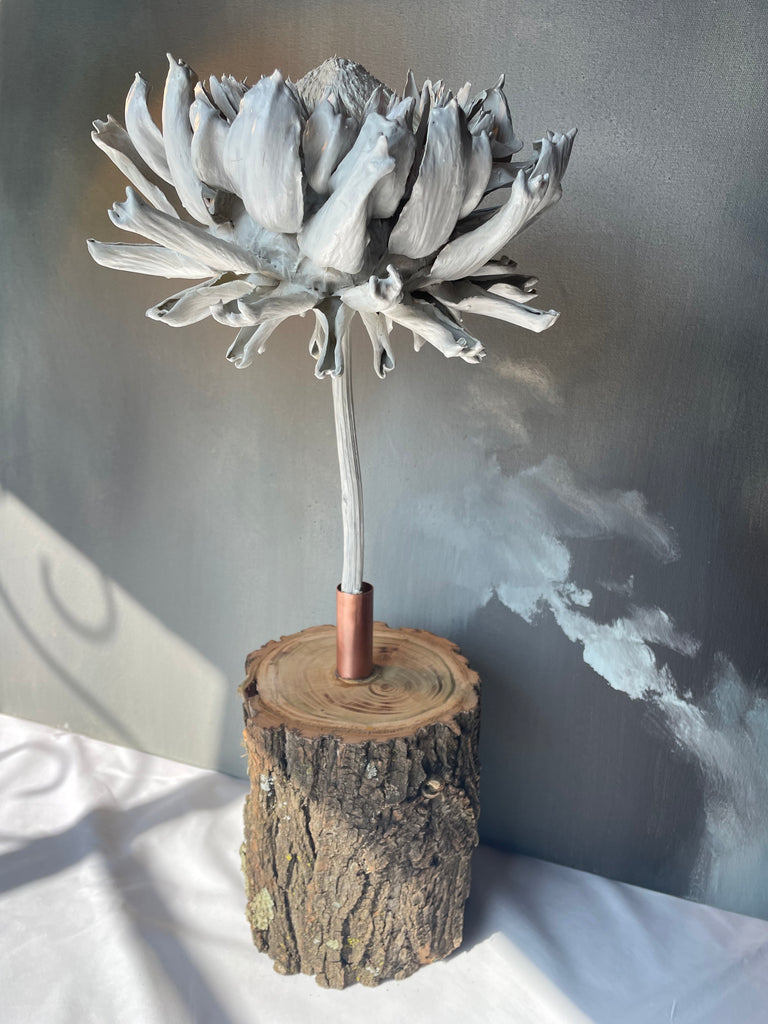 Forever Joy Artichoke Sculpture – Soft White