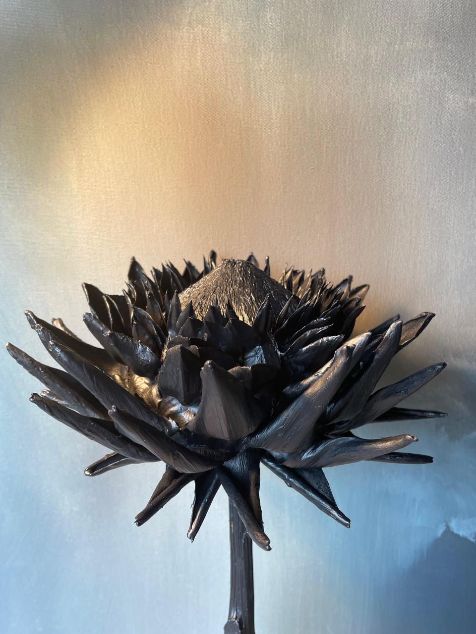 Forever Joy artichoke sculpture - Modern Black