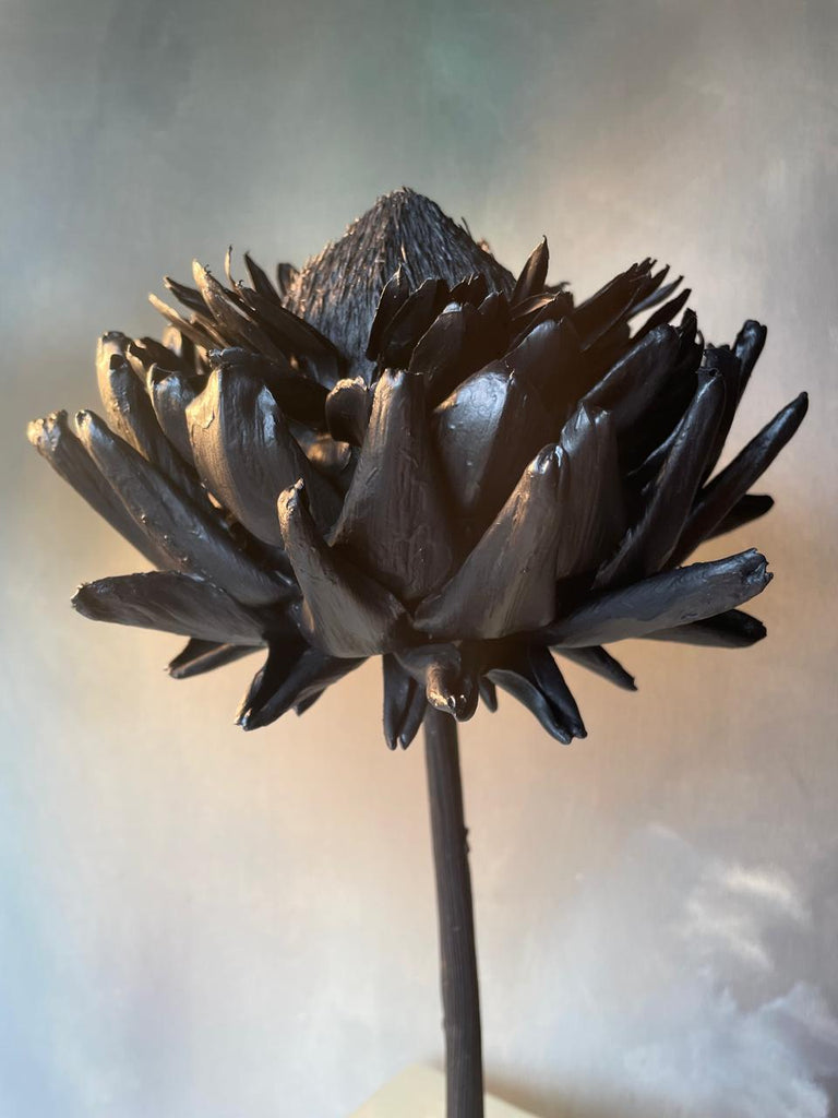 Forever Joy artichoke sculpture in Black
