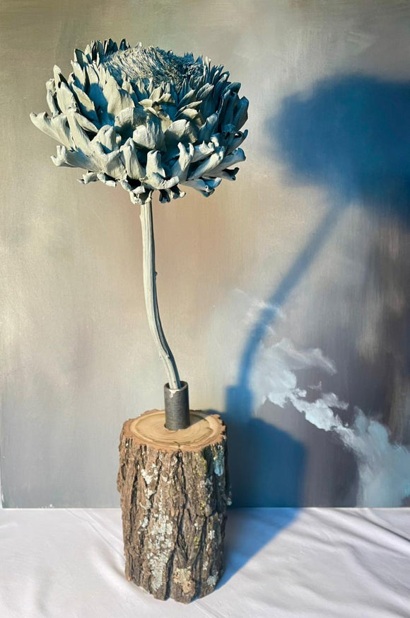 Forever Joy Artichoke Sculpture – Duck Egg Bloom in Natural Base