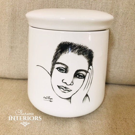 Canister with lid - Cover girl