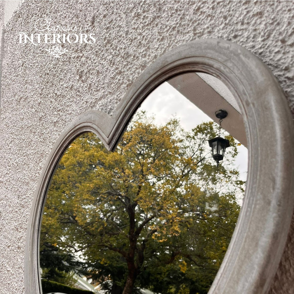 GREY WASH HEART MIRROR