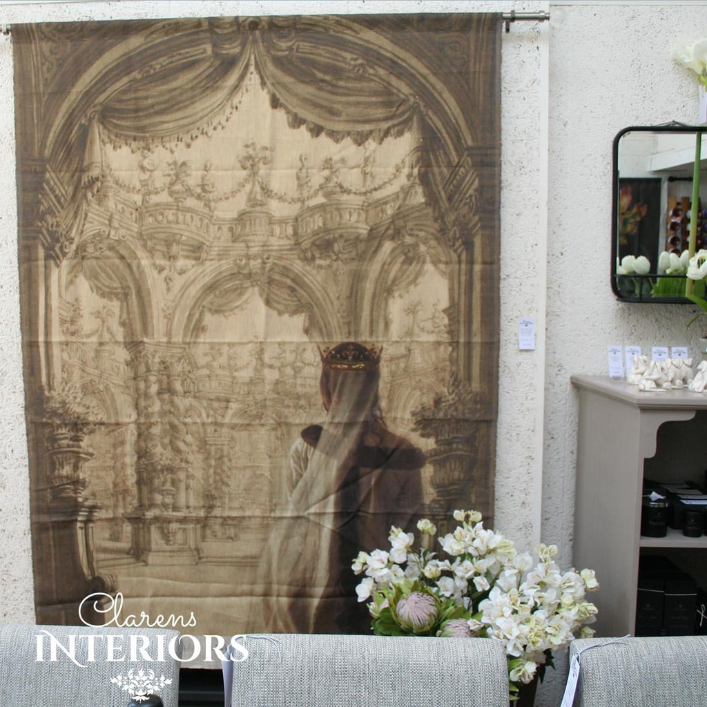 This linen panel has an old world charm that will make you feel part of another world. The soft print is so real, it feels like you can stand next to the queen & put your hand on her shoulder.  Dimensions: 1.5m wide x 2m tall.